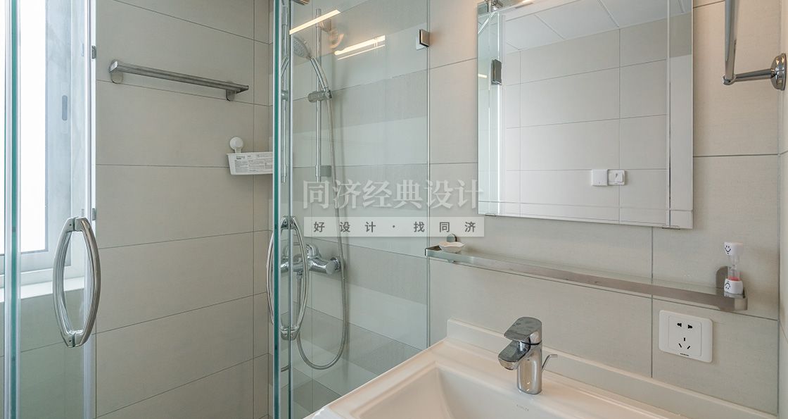 蓝狮在线移动端微商城手机版远程运营控制中心图片